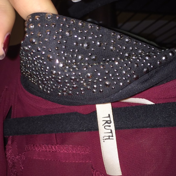 Burgundy button up pullover silver rhinestone. - Picture 2 of 3